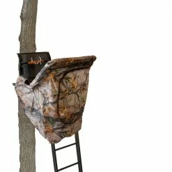 Muddy Skybox with Blind Kit 20 Foot Ladderstand - MLS1550B - Blinds & Tree Stands